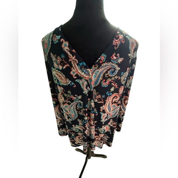 J.T.B. Paisley Print Women's Top - Black and Multicolor Size XL - Picture 2 of 3